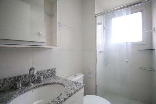 Apartamento para alugar com 2 quartos, 56m² em Vila Sonia do Taboao, Taboão da Serra