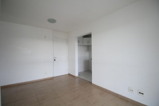 Apartamento para alugar com 2 quartos, 56m² em Vila Sonia do Taboao, Taboão da Serra