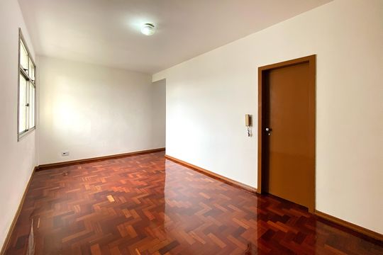 Apartamento para alugar com 3 quartos, 90m² em Floresta, Belo Horizonte