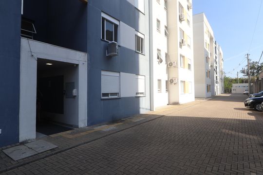 Fachada do bloco de apartamento para alugar com 2 quartos, 48m² em Olaria, Canoas