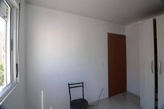 Quarto 1 de apartamento para alugar com 2 quartos, 48m² em Olaria, Canoas