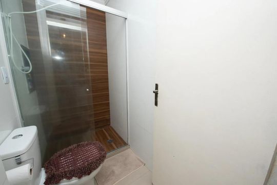 Banheiro da suíte de apartamento para alugar com 3 quartos, 120m² em Eldorado, Contagem