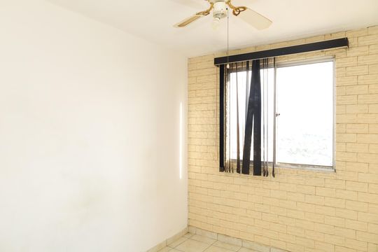 Quarto 3 de apartamento à venda com 3 quartos, 50m² em Vila Chabilandia, São Paulo