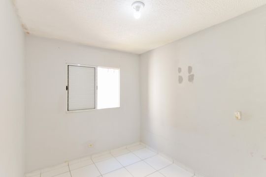 Quarto 1 de apartamento à venda com 2 quartos, 50m² em Jardim Guilhermino, Guarulhos