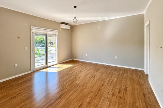 Apartamento para alugar com 2 quartos, 100m² em Vila Nova, Porto Alegre