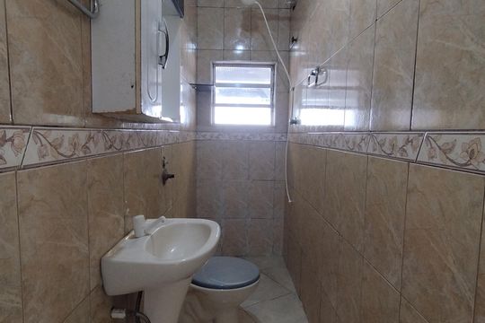 Casa à venda com 4 quartos, 220m² em Vila das Merces, São Paulo