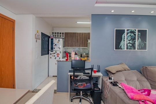 Sala de apartamento para alugar com 2 quartos, 52m² em São Sebastião, Porto Alegre