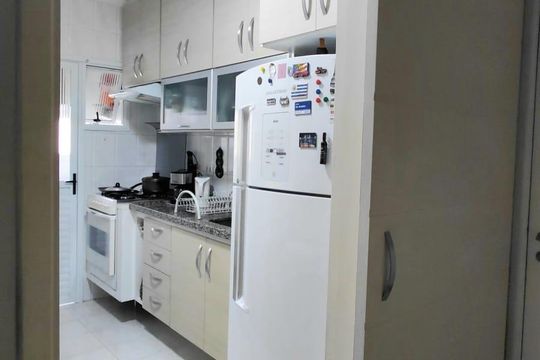 Cozinha de apartamento à venda com 2 quartos, 68m² em Santa Paula, São Caetano do Sul