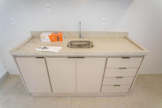 Cozinha de apartamento para alugar com 2 quartos, 58m² em Setor Sudoeste, Goiânia