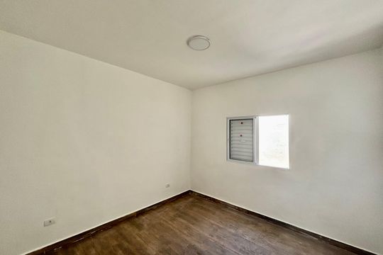 Quarto 1 de casa à venda com 2 quartos, 75m² em Jardim Ponte Rasa, São Paulo