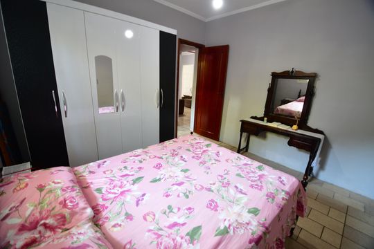 Quarto 2 de casa para alugar com 3 quartos, 170m² em Jardim Santana, Campinas