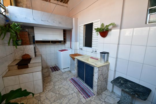 Área de Serviço de casa para alugar com 3 quartos, 170m² em Jardim Santana, Campinas