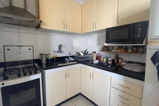 Cozinha/Área de serviço de apartamento à venda com 2 quartos, 70m² em Santo Antônio, Belo Horizonte