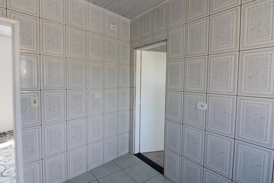 Cozinha de casa para alugar com 2 quartos, 50m² em Vila Nhocuné, São Paulo