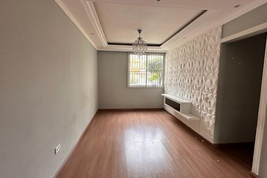 Apartamento à venda com 2 quartos, 60m² em Jardim Santa Josefina, São Paulo