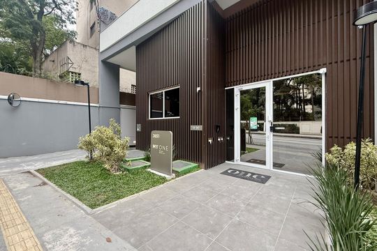 Fachada  de kitnet/studio para alugar com 1 quarto, 30m² em Brooklin, São Paulo