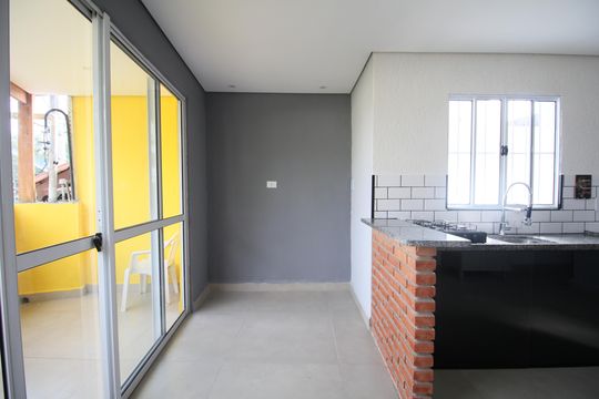 Casa para alugar com 1 quarto, 46m² em Parque Assuncao, Taboão da Serra