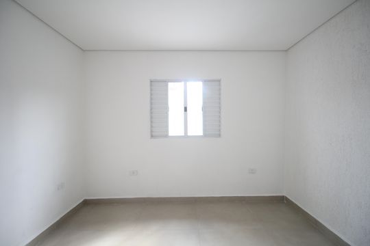 Quarto de casa para alugar com 1 quarto, 46m² em Parque Assuncao, Taboão da Serra