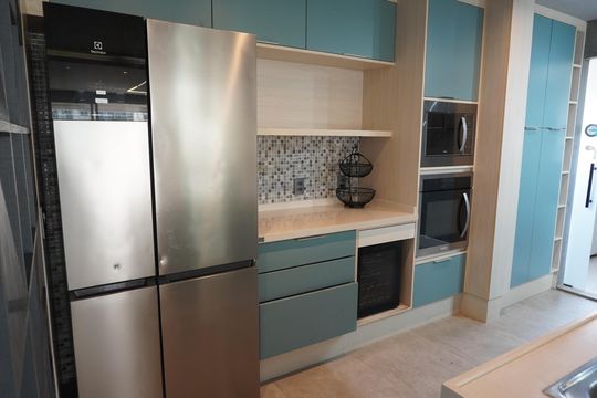 Cozinha de apartamento para alugar com 2 quartos, 110m² em Alphaville, Santana de Parnaíba