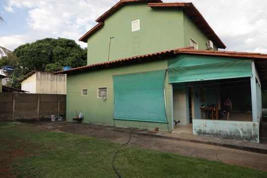 Casa à venda com 4 quartos, 266m² em Jardim Fonte Nova, Goiânia