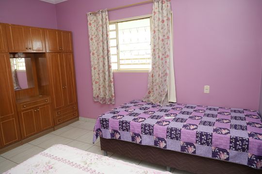 Casa à venda com 4 quartos, 266m² em Jardim Fonte Nova, Goiânia