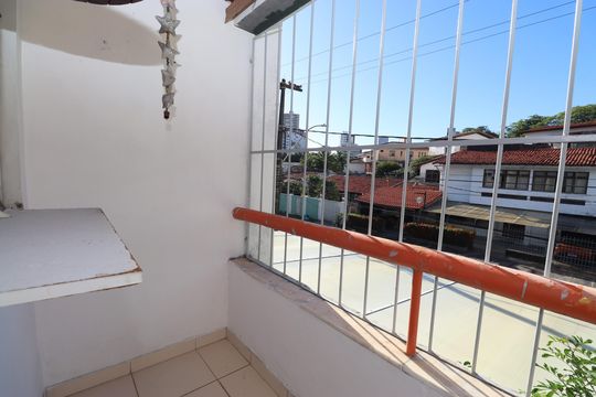 Varanda Suíte de casa de condomínio para alugar com 2 quartos, 130m² em Caminho das Árvores, Salvador