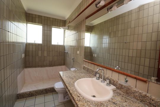 Casa de Condomínio para alugar com 2 quartos, 130m² em Caminho das Árvores, Salvador