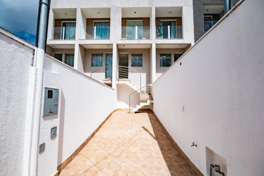 Garagem de casa à venda com 2 quartos, 80m² em Santa Branca, Belo Horizonte