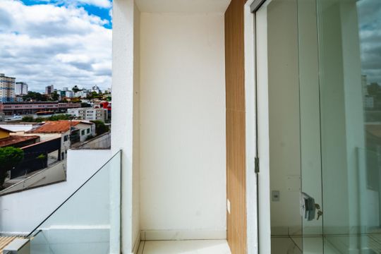 Varanda do Quarto 1 de casa à venda com 2 quartos, 80m² em Santa Branca, Belo Horizonte