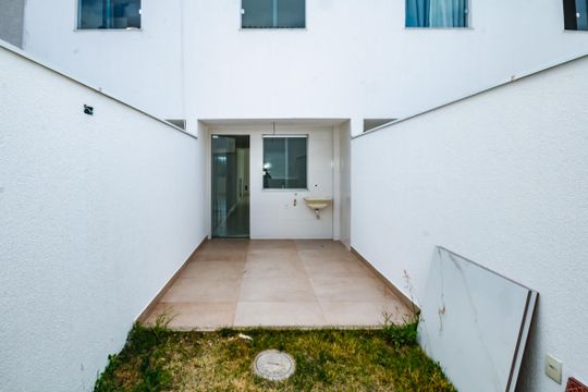 Área de Serviço de casa à venda com 2 quartos, 80m² em Santa Branca, Belo Horizonte