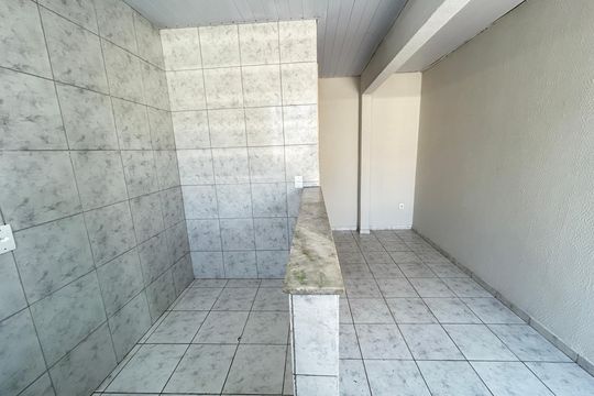 Kitnet/Studio para alugar com 1 quarto, 34m² em Vila Valqueire, Rio de Janeiro