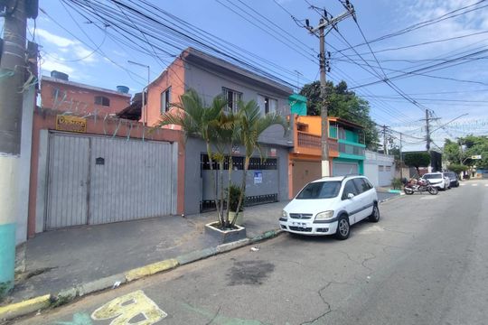 Fachada de casa à venda com 8 quartos, 325m² em Jardim das Flores, São Paulo