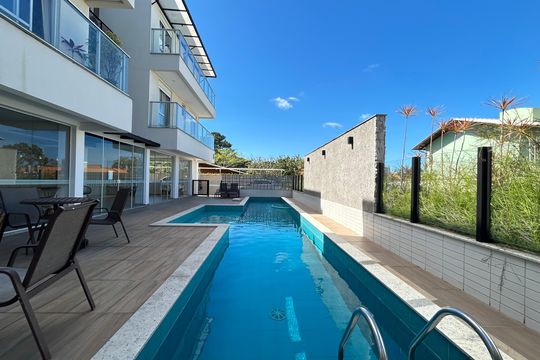 Área comum - Piscina de apartamento para alugar com 3 quartos, 83m² em Campeche Leste, Florianópolis