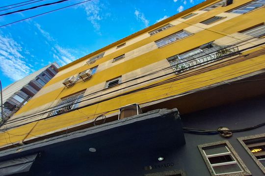 Fachada de apartamento à venda com 2 quartos, 50m² em Icaraí, Niterói
