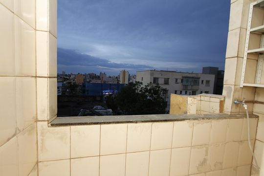 Área de Serviço de apartamento para alugar com 3 quartos, 90m² em Nova Suíça, Belo Horizonte