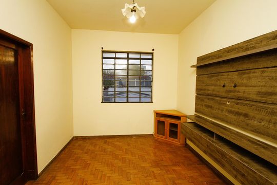 Sala de apartamento para alugar com 3 quartos, 90m² em Nova Suíça, Belo Horizonte