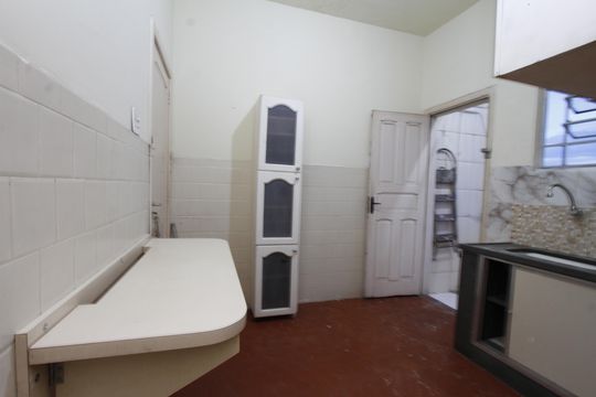 Cozinha de apartamento para alugar com 3 quartos, 90m² em Nova Suíça, Belo Horizonte