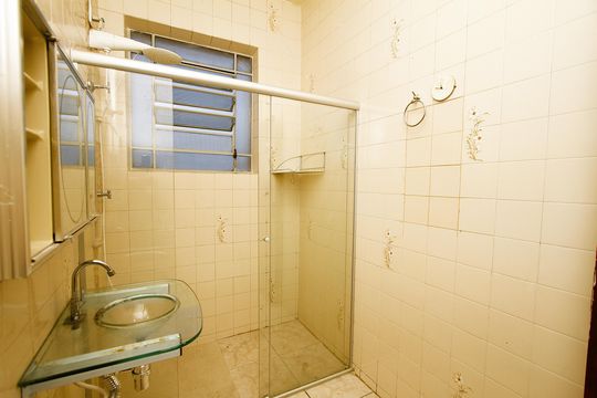 Banheiro Social de apartamento para alugar com 3 quartos, 90m² em Nova Suíça, Belo Horizonte