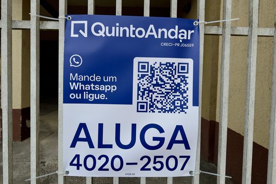 Fachada de apartamento para alugar com 2 quartos, 47m² em Iná, São José dos Pinhais