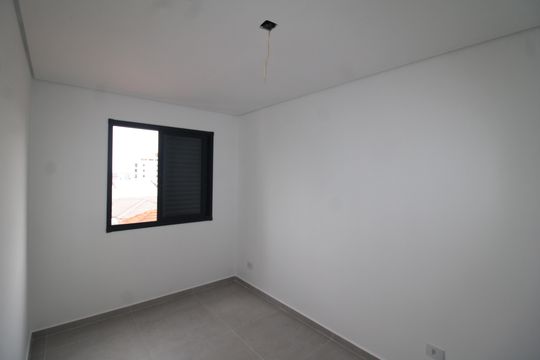 Quarto 2 de apartamento para alugar com 2 quartos, 41m² em Vila Mazzei, São Paulo