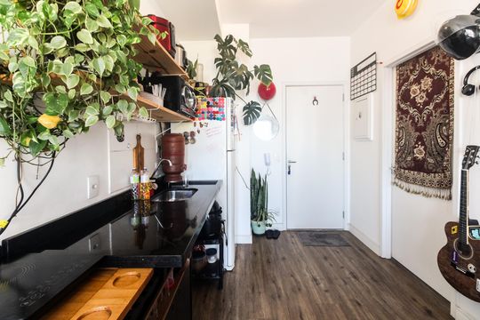 Cozinha de kitnet/studio à venda com 1 quarto, 32m² em Penha de França, São Paulo