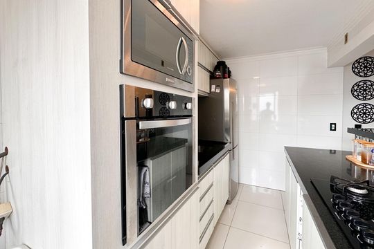 Cozinha de apartamento à venda com 2 quartos, 63m² em Demarchi, São Bernardo do Campo