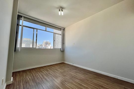 Apartamento para alugar com 1 quarto, 45m² em Cascatinha, Juiz de Fora