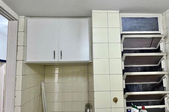 Cozinha de apartamento para alugar com 1 quarto, 45m² em Cascatinha, Juiz de Fora