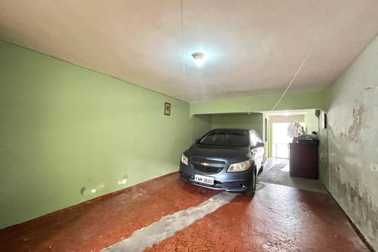 Garagem de casa à venda com 3 quartos, 157m² em Conjunto Residencial Jardim Canaa, São Paulo