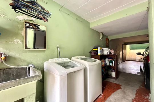 Área de Serviço de casa à venda com 3 quartos, 157m² em Conjunto Residencial Jardim Canaa, São Paulo
