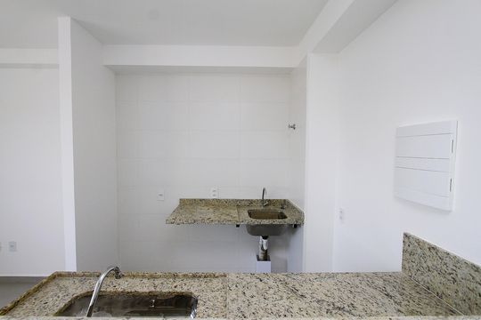 Cozinha de apartamento à venda com 1 quarto, 24m² em Nova Suíça, Belo Horizonte