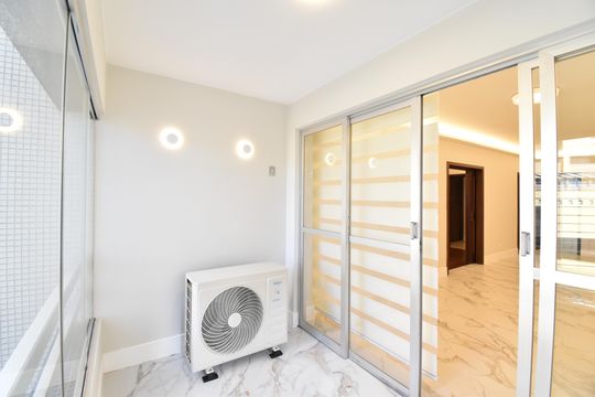 Sacada Sala 2 de apartamento à venda com 4 quartos, 199m² em Bigorrilho, Curitiba