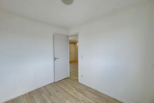 Quarto 2 de apartamento à venda com 2 quartos, 46m² em Jardim Ansalca, Guarulhos