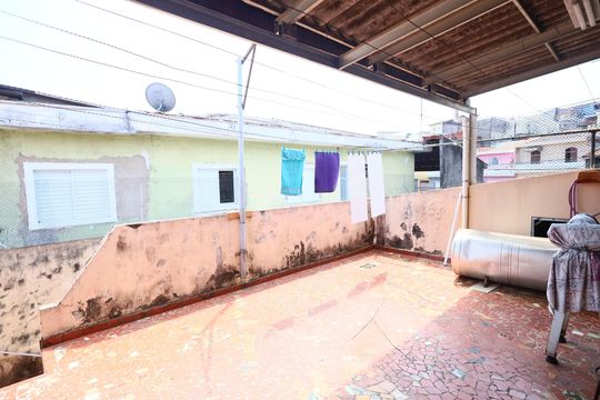 Área externa de casa à venda com 4 quartos, 250m² em Jardim D’abril, Osasco